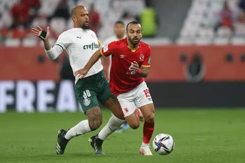 فيليبي ميلو: الأهلي معروف على مستوى العالم مثل ريال مدريد